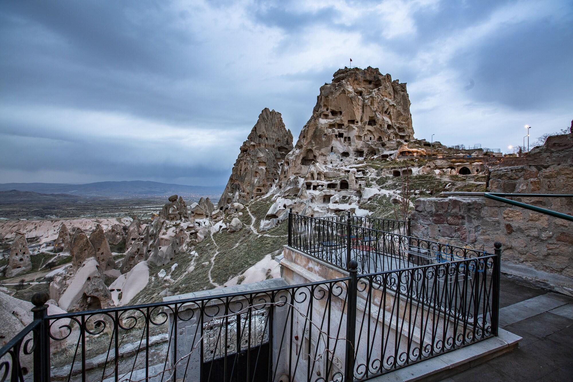 Caldera Cave Hotel & Restaurant Uchisar Exterior photo